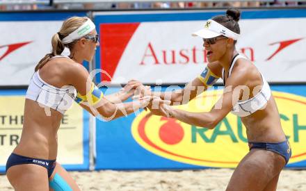 Beachvolleyball Grand Slam. Stefanie Schwaiger, Lisa Chukwuma. Klagenfurt, 30.7.2014.
Foto: Kuess
---
pressefotos, pressefotografie, kuess, qs, qspictures, sport, bild, bilder, bilddatenbank