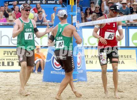 Beachvolleyball Grand Slam.  Robin Valentin Seidl (AUT), Jubel Mischa Urbatzka,  Markus Boeckermann (GER) . Klagenfurt, 31.7.2014.
Foto: Kuess

---
pressefotos, pressefotografie, kuess, qs, qspictures, sport, bild, bilder, bilddatenbank