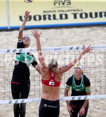 Beachvolleyball Grand Slam.   Lisa Chukwuma, Stefanie Schwaiger  (AUT), Britta Buethe (GER). Klagenfurt, 31.7.2014.
Foto: Kuess

---
pressefotos, pressefotografie, kuess, qs, qspictures, sport, bild, bilder, bilddatenbank