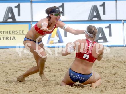 Beachvolleyball Grand Slam. Jubel Lena Maria Plesiutschnig, Katharina Elisabeth Schuetzenhoefer (AUT). Klagenfurt, 31.7.2014.
Foto: Kuess
---
pressefotos, pressefotografie, kuess, qs, qspictures, sport, bild, bilder, bilddatenbank