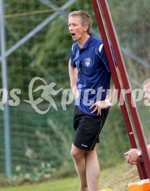 Fussball Unterliga Ost. Ludmannsdorf gegen Liebenfels. Trainer Wolfgang Andreas Eberhard (Ludmannsdorf). Ludmannsdorf, 3.8.2014.
Foto: Kuess
---
pressefotos, pressefotografie, kuess, qs, qspictures, sport, bild, bilder, bilddatenbank