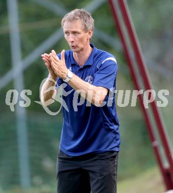 Fussball Unterliga Ost. Ludmannsdorf gegen Liebenfels. Trainer Wolfgang Andreas Eberhard (Ludmannsdorf). Ludmannsdorf, 3.8.2014.
Foto: Kuess
---
pressefotos, pressefotografie, kuess, qs, qspictures, sport, bild, bilder, bilddatenbank