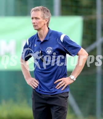 Fussball Unterliga Ost. Ludmannsdorf gegen Liebenfels. Trainer Wolfgang Andreas Eberhard (Liebenfels). Ludmannsdorf, 3.8.2014.
Foto: Kuess
---
pressefotos, pressefotografie, kuess, qs, qspictures, sport, bild, bilder, bilddatenbank