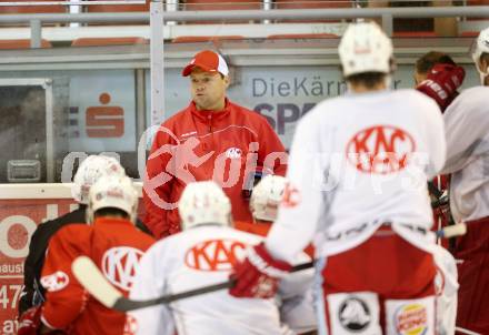 EBEL. Training KAC. Trainer Martin Stloukal. KLagenfurt, am 4.8.2014.
Foto: Kuess
---
pressefotos, pressefotografie, kuess, qs, qspictures, sport, bild, bilder, bilddatenbank