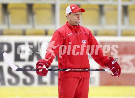 EBEL. Training KAC. Trainer Martin Stloukal. KLagenfurt, am 4.8.2014.
Foto: Kuess
---
pressefotos, pressefotografie, kuess, qs, qspictures, sport, bild, bilder, bilddatenbank