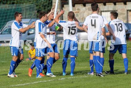 Fussball 1. Klasse C2. HSV gegen Ebental. Torjubel Ebental. Lendorf, am 2.8.2014.
Foto: Kuess
---
pressefotos, pressefotografie, kuess, qs, qspictures, sport, bild, bilder, bilddatenbank