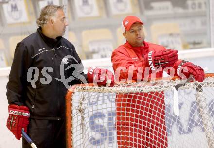 EBEL. Training KAC. Co-Trainer Gerald Ressmann, Trainer Martin Stloukal. KLagenfurt, am 4.8.2014.
Foto: Kuess
---
pressefotos, pressefotografie, kuess, qs, qspictures, sport, bild, bilder, bilddatenbank