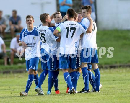 Fussball 1. Klasse C2. HSV gegen Ebental. Torjubel  (Ebental). Lendorf, am 2.8.2014.
Foto: Kuess
---
pressefotos, pressefotografie, kuess, qs, qspictures, sport, bild, bilder, bilddatenbank