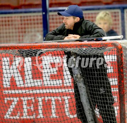 EBEL Eishockey Bundesliga. Training VSV. Tormanntrainer Markus Kerschbaumer. Villach, am 8.8.2014.
Foto: Kuess
---
pressefotos, pressefotografie, kuess, qs, qspictures, sport, bild, bilder, bilddatenbank