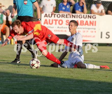 Fussball Regionalliga. ATSV Wolfsberg gegen WAC Amateure. Mathias Berchtold, (ATSV), Bastian Rupp  (WAC Amateure). Wolfsberg, 8.8.2014.
Foto: Kuess
---
pressefotos, pressefotografie, kuess, qs, qspictures, sport, bild, bilder, bilddatenbank