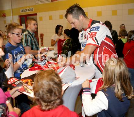 EBEL. Eishockey Bundesliga. Schautraining. Autogrammstunde.   Jean-Francois Jacques. Klagenfurt, 13.8.2014.
Foto: Kuess
---
pressefotos, pressefotografie, kuess, qs, qspictures, sport, bild, bilder, bilddatenbank