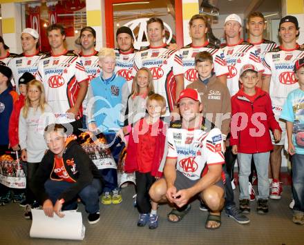 EBEL. Eishockey Bundesliga. Schautraining. Autogrammstunde.   . Klagenfurt, 13.8.2014.
Foto: Kuess
---
pressefotos, pressefotografie, kuess, qs, qspictures, sport, bild, bilder, bilddatenbank