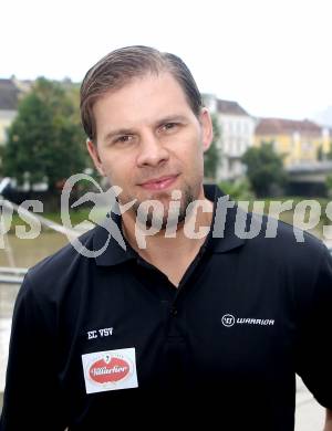 EBEL. Eishockey Bundesliga. Pressekonferenz VSV.  Francois Fortier . Villach, am 13.8.2014.
Foto: Kuess
---
pressefotos, pressefotografie, kuess, qs, qspictures, sport, bild, bilder, bilddatenbank