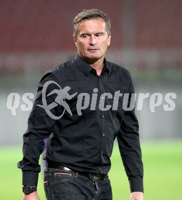 Fussball Regionalliga. Austria Klagenfurt gegen ATSV Wolfsberg. Trainer Manfred Bender (Austria Klagenfurt). Wolfsberg, 8.8.2014.
Foto: Kuess
---
pressefotos, pressefotografie, kuess, qs, qspictures, sport, bild, bilder, bilddatenbank