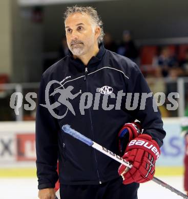 EBEL. Eishockey Bundesliga. Schautraining. Autogrammstunde.   Co-Trainer Gerald Ressmann. Klagenfurt, 13.8.2014.
Foto: Kuess
---
pressefotos, pressefotografie, kuess, qs, qspictures, sport, bild, bilder, bilddatenbank