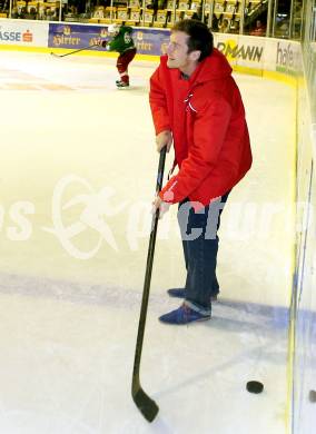 EBEL. Eishockey Bundesliga. Schautraining. Autogrammstunde.   David Schuller. Klagenfurt, 13.8.2014.
Foto: Kuess
---
pressefotos, pressefotografie, kuess, qs, qspictures, sport, bild, bilder, bilddatenbank