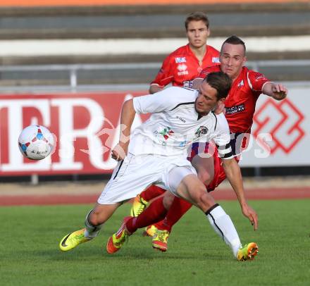 Fussball Regionalliga. RZ Pellets WAC Amateure gegen SAK. Patrick Pfennich, (WAC), Aleksandar Kocic (SAK). Wolfsberg, 17.8.2014.
Foto: Kuess
---
pressefotos, pressefotografie, kuess, qs, qspictures, sport, bild, bilder, bilddatenbank