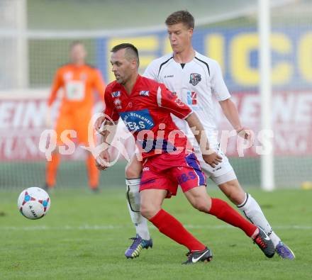 Fussball Regionalliga. RZ Pellets WAC Amateure gegen SAK. Daniel Drescher,  (WAC), Goran Jolic (SAK). Wolfsberg, 17.8.2014.
Foto: Kuess
---
pressefotos, pressefotografie, kuess, qs, qspictures, sport, bild, bilder, bilddatenbank