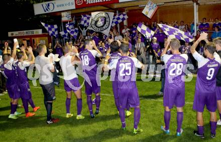 Fussball Regionalliga. SAK gegen SK Auustria Klagenfurt. Fans, Jubel (Austria Klagenfurt). Welzenegg, am 22.8.2014.
Foto: Kuess
---
pressefotos, pressefotografie, kuess, qs, qspictures, sport, bild, bilder, bilddatenbank