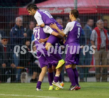 Fussball Regionalliga. SAK gegen SK Auustria Klagenfurt.  Torjubel Patrik Eler, Vedran Vinko, Sandro Zakany, Rajko Rep, (Austria Klagenfurt). Welzenegg, am 22.8.2014.
Foto: Kuess
---
pressefotos, pressefotografie, kuess, qs, qspictures, sport, bild, bilder, bilddatenbank