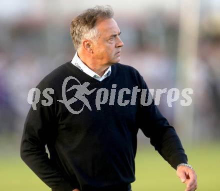 Fussball Regionalliga. SAK gegen SK Auustria Klagenfurt. Trainer Joze Prelogar (SAK),. Welzenegg, am 22.8.2014.
Foto: Kuess
---
pressefotos, pressefotografie, kuess, qs, qspictures, sport, bild, bilder, bilddatenbank