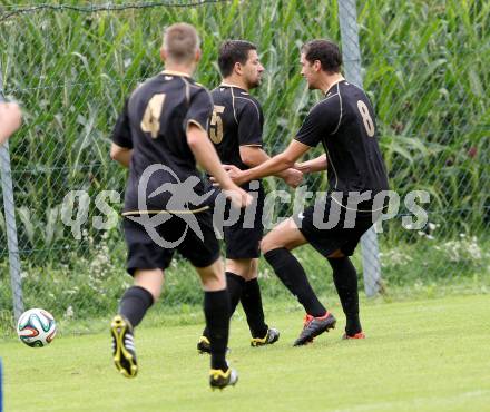 Fussball. Kaerntner Liga. Koettmannsdorf gegen ASV. Torjubel  Christian Sablatnig (Koettmannsdorf). Koettmannsdorf, 24.8.2014.
Foto: Kuess
---
pressefotos, pressefotografie, kuess, qs, qspictures, sport, bild, bilder, bilddatenbank