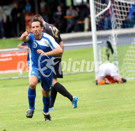 Fussball. Kaerntner Liga. Koettmannsdorf gegen ASV. Torjubel Matthias Dollinger (ASV). Koettmannsdorf, 24.8.2014.
Foto: Kuess
---
pressefotos, pressefotografie, kuess, qs, qspictures, sport, bild, bilder, bilddatenbank