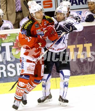 EBEL. Eishockey Bundesliga. KAC gegen KHL Medvescak Zagreb.  Thomas Hundertpfund,  (KAC),  Darren Haydar (Zagreb). Klagenfurt, am 27.8.2014.
Foto: Kuess 

---
pressefotos, pressefotografie, kuess, qs, qspictures, sport, bild, bilder, bilddatenbank