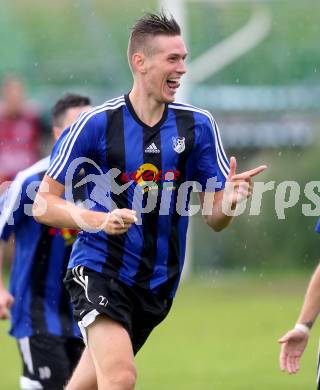 Fussball 2. KLasse D. Tainach gegen St. Paul. Torjubel Rok Petric (Tainach). Tainach, am 23.8.2014.
Foto: Kuess
---
pressefotos, pressefotografie, kuess, qs, qspictures, sport, bild, bilder, bilddatenbank