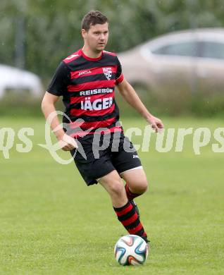 Fussball 2. KLasse D. Tainach gegen St. Paul. Lukas Holzer (St. Paul). Tainach, am 23.8.2014.
Foto: Kuess
---
pressefotos, pressefotografie, kuess, qs, qspictures, sport, bild, bilder, bilddatenbank