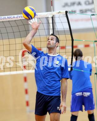 Volleyball. Aich/Dob. Training. Daniel ROCAMORA, Bleiburg, 18.8.2014.
Foto: Kuess
---
pressefotos, pressefotografie, kuess, qs, qspictures, sport, bild, bilder, bilddatenbank