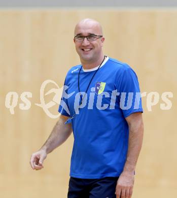 Volleyball. Aich/Dob. Training. Trainer Bogdan KOTNIK Bleiburg, 18.8.2014.
Foto: Kuess
---
pressefotos, pressefotografie, kuess, qs, qspictures, sport, bild, bilder, bilddatenbank