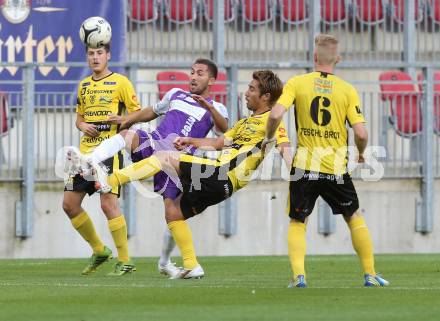 Fussball. Regionalliga. Austria Klagenfurt gegen Allerheiligen. Ali Hamdemir,  (Austria Klagenfurt), Patrick Rupprecht, Takumi Uesato (Allerheiligen). Klagenfurt, 29.8.2014.
Foto: Kuess
---
pressefotos, pressefotografie, kuess, qs, qspictures, sport, bild, bilder, bilddatenbank