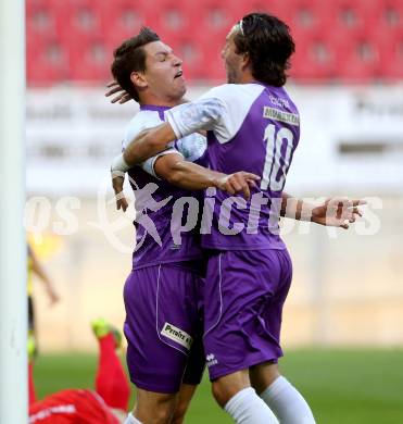 Fussball. Regionalliga. Austria Klagenfurt gegen Allerheiligen. Torjubel Bernd Kager, Sandro Zakany (Austria Klagenfurt). Klagenfurt, 29.8.2014.
Foto: Kuess
---
pressefotos, pressefotografie, kuess, qs, qspictures, sport, bild, bilder, bilddatenbank