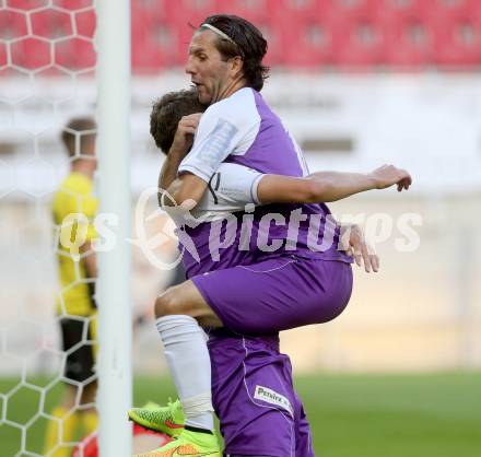 Fussball. Regionalliga. Austria Klagenfurt gegen Allerheiligen. Torjubel Bernd Kager, Sandro Zakany (Austria Klagenfurt). Klagenfurt, 29.8.2014.
Foto: Kuess
---
pressefotos, pressefotografie, kuess, qs, qspictures, sport, bild, bilder, bilddatenbank