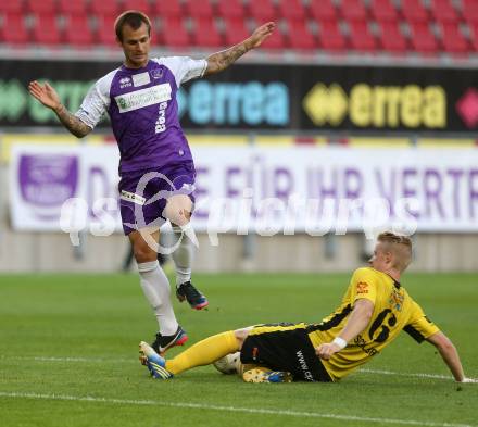 Fussball. Regionalliga. Austria Klagenfurt gegen Allerheiligen. Rajko Rep,  (Austria Klagenfurt), Thomas Hopfer (Allerheiligen). Klagenfurt, 29.8.2014.
Foto: Kuess
---
pressefotos, pressefotografie, kuess, qs, qspictures, sport, bild, bilder, bilddatenbank