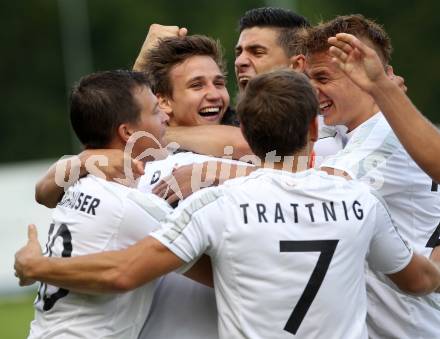 Fussball. Kaerntner Liga. Atus Ferlach gegen Spittal/Drau. Torjubel (Ferlach).
Ferlach, 30.8.2014.
Foto: Kuess
---
pressefotos, pressefotografie, kuess, qs, qspictures, sport, bild, bilder, bilddatenbank