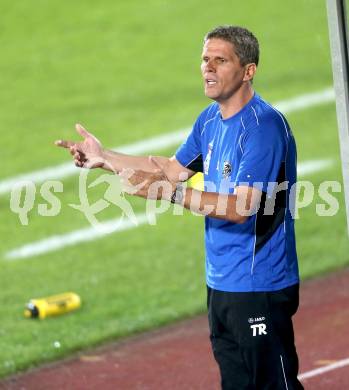 Fussball Bundesliga. RZ Pellets WAC gegen SC Wiener Neustadt. Trainer Dietmar Kuehbauer, (WAC). Wolfsberg, am 30.8.2014.
Foto: Kuess

---
pressefotos, pressefotografie, kuess, qs, qspictures, sport, bild, bilder, bilddatenbank