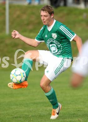 Fussball Unterliga Ost. Ludmannsdorf gegen Mittlern. Christopher Hober  (Mittlern). Ludmannsdorf, am 31.8.2014. 
Foto: Kuess
---
pressefotos, pressefotografie, kuess, qs, qspictures, sport, bild, bilder, bilddatenbank