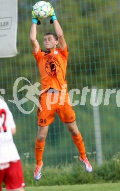 Fussball Unterliga Ost. Ludmannsdorf gegen Mittlern. Primoz Kanduc   (Mittlern). Ludmannsdorf, am 31.8.2014. 
Foto: Kuess
---
pressefotos, pressefotografie, kuess, qs, qspictures, sport, bild, bilder, bilddatenbank