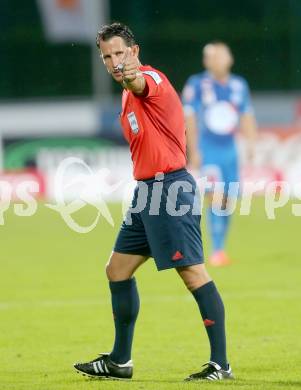 Fussball Bundesliga. RZ Pellets WAC gegen SC Wiener Neustadt. Schiedsrichter Alexander Harkam. Wolfsberg, am 30.8.2014.
Foto: Kuess

---
pressefotos, pressefotografie, kuess, qs, qspictures, sport, bild, bilder, bilddatenbank