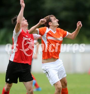 Fussball 1. KLasse C1.  Sirnitz gegen Eberstein. Hans Stefan Leitner,  (Sirnitz), Markus Florian Sebestyen (Eberstein). Sirnitz, am 30.8.2014.
Foto: Kuess
---
pressefotos, pressefotografie, kuess, qs, qspictures, sport, bild, bilder, bilddatenbank