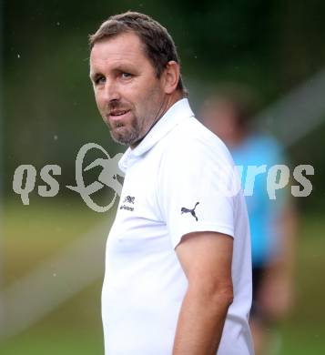 Fussball 1. KLasse C1.  Sirnitz gegen Eberstein. Trainer Michael Gmainer (Sirnitz). Sirnitz, am 30.8.2014.
Foto: Kuess
---
pressefotos, pressefotografie, kuess, qs, qspictures, sport, bild, bilder, bilddatenbank