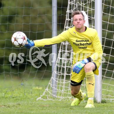 Fussball 1. KLasse C1.  Sirnitz gegen Eberstein. Christian Fritzer (Sirnitz). Sirnitz, am 30.8.2014.
Foto: Kuess
---
pressefotos, pressefotografie, kuess, qs, qspictures, sport, bild, bilder, bilddatenbank