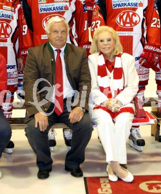 EBEL. Eishockey Bundesliga. KAC. Mannschaftspraesentation. Hellmuth Reichel, Heidi Horten. Klagenfurt, am 2.9.2014.
Foto: Kuess 

---
pressefotos, pressefotografie, kuess, qs, qspictures, sport, bild, bilder, bilddatenbank