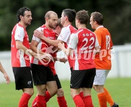 Fussball 1. KLasse C1.  Sirnitz gegen Eberstein. Torjubel Sirnitz. Sirnitz, am 30.8.2014.
Foto: Kuess
---
pressefotos, pressefotografie, kuess, qs, qspictures, sport, bild, bilder, bilddatenbank