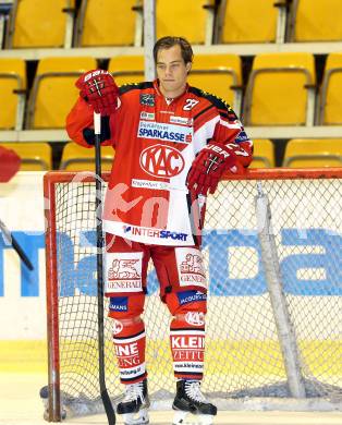 EBEL. Eishockey Bundesliga. KAC. Mannschaftspraesentation. Portrait.  Thomas Hundertpfund. Klagenfurt, am 2.9.2014.
Foto: Kuess 

---
pressefotos, pressefotografie, kuess, qs, qspictures, sport, bild, bilder, bilddatenbank