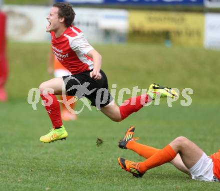 Fussball 1. KLasse C1.  Sirnitz gegen Eberstein. Marco Huber (Sirnitz). Sirnitz, am 30.8.2014.
Foto: Kuess
---
pressefotos, pressefotografie, kuess, qs, qspictures, sport, bild, bilder, bilddatenbank