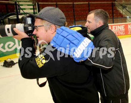 EBEL. Eishockey Bundesliga. Mannschaftsfototermin VSV.  Markus Kerschbaumer. Villach, am 5.9.2014.
Foto: Kuess
---
pressefotos, pressefotografie, kuess, qs, qspictures, sport, bild, bilder, bilddatenbank