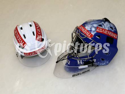 EBEL. Eishockey Bundesliga. Mannschaftsfototermin VSV.  Eishockeyhelm. Villach, am 5.9.2014.
Foto: Kuess
---
pressefotos, pressefotografie, kuess, qs, qspictures, sport, bild, bilder, bilddatenbank